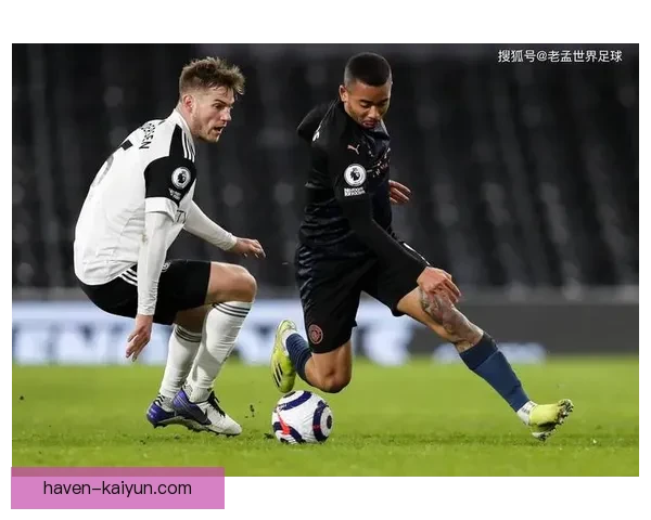 英超联赛中，卢顿近期表现稳健，球队状态回暖，备受关注。